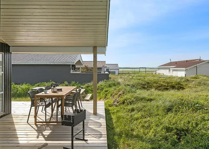 Stunning In Harboore With Wifi * Harboor