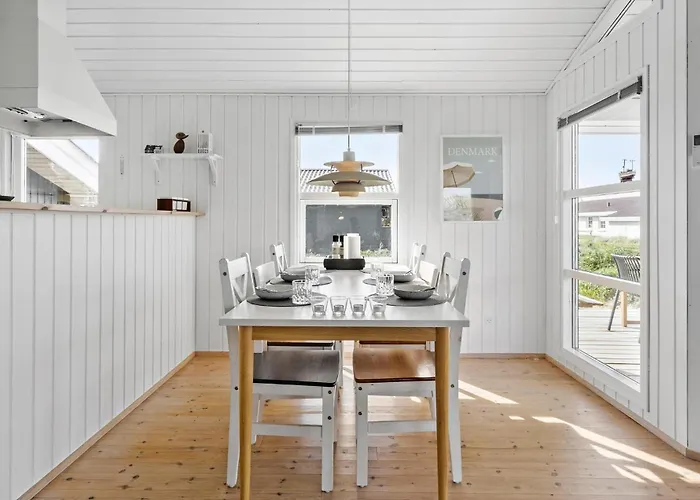Stunning In Harboore With Wifi Holiday home Harboor